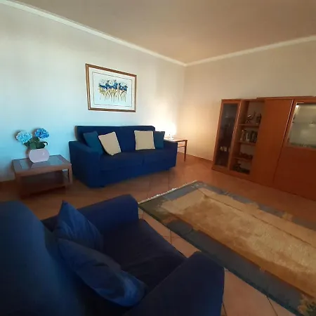 Apartmán Vp Flat With Balcony And Pool View