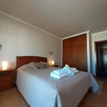 아파트 Vp Flat With Balcony And Pool View